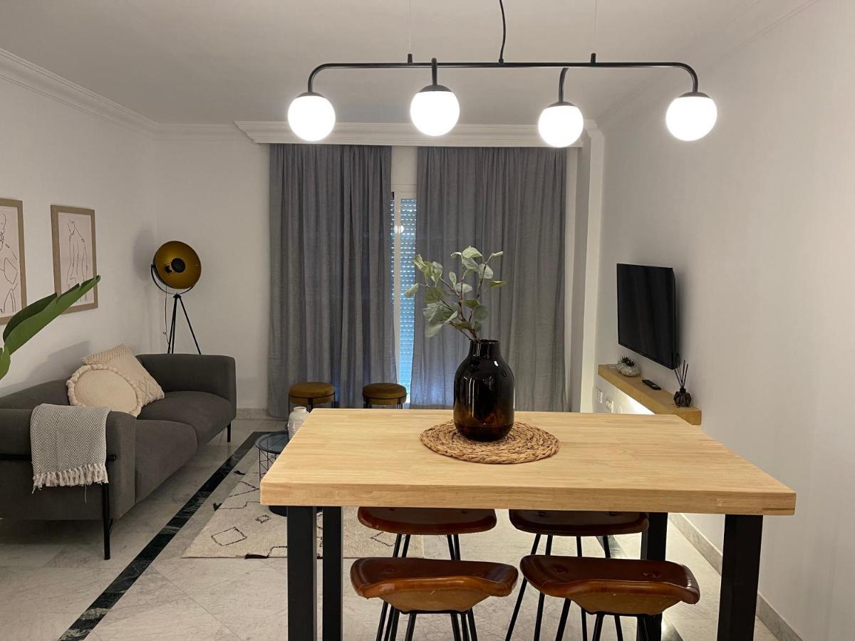 Puerto Banus Moderno Apartment *