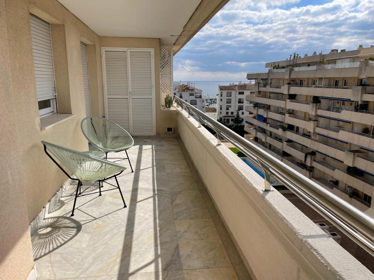 Puerto Banus Moderno Apartment *