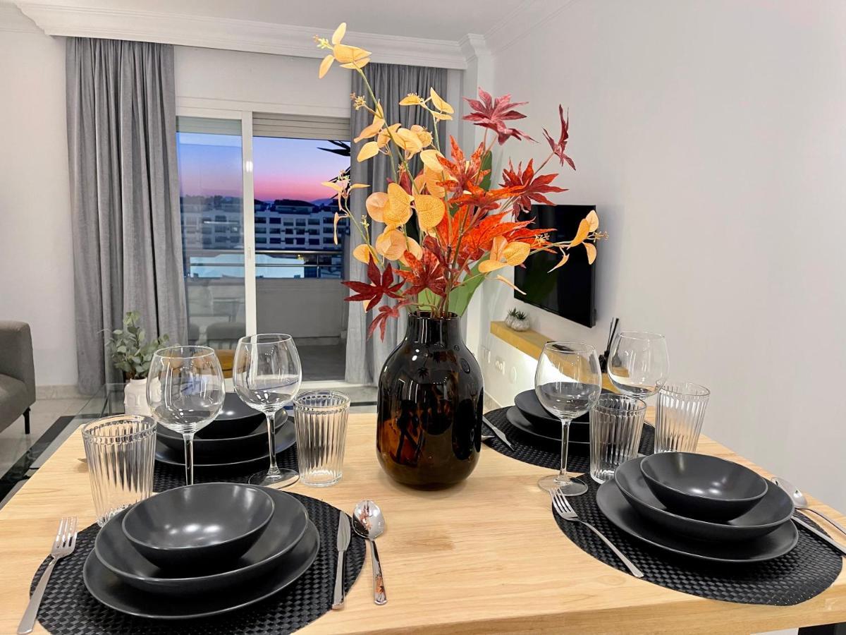 Puerto Banus Moderno Apartment *